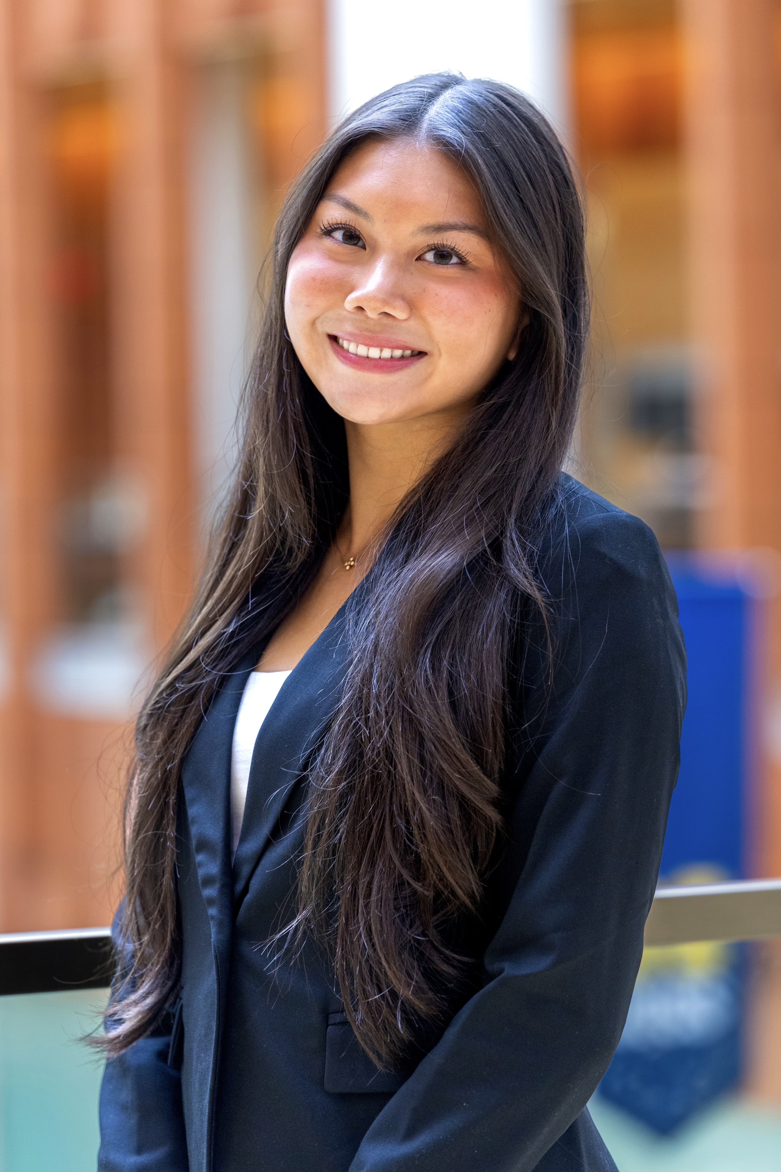 Dorie Liu headshot