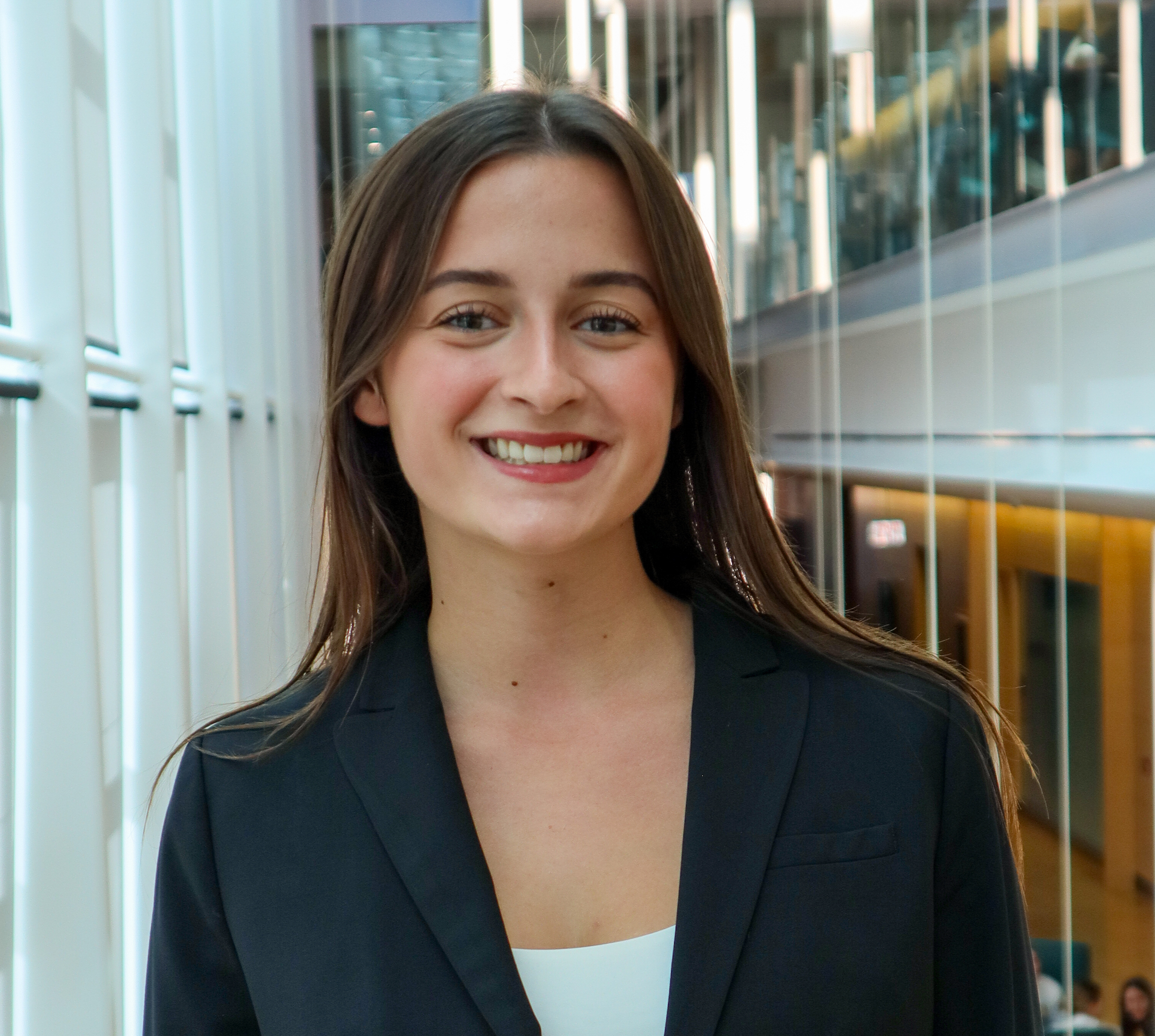 Emma Beard headshot