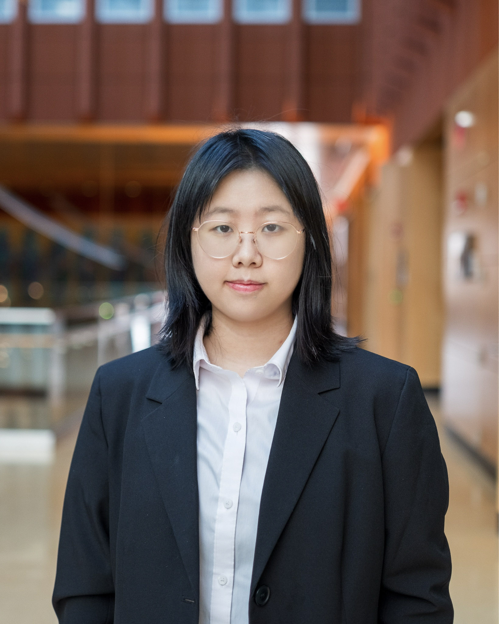 Zihan (Lilian) Li headshot